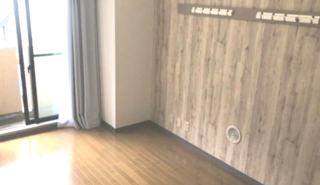 居室・リビング　別部屋参考写真です。