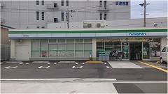 コンビニ　ファミリーマート福島北港通店（コンビニ）まで62m