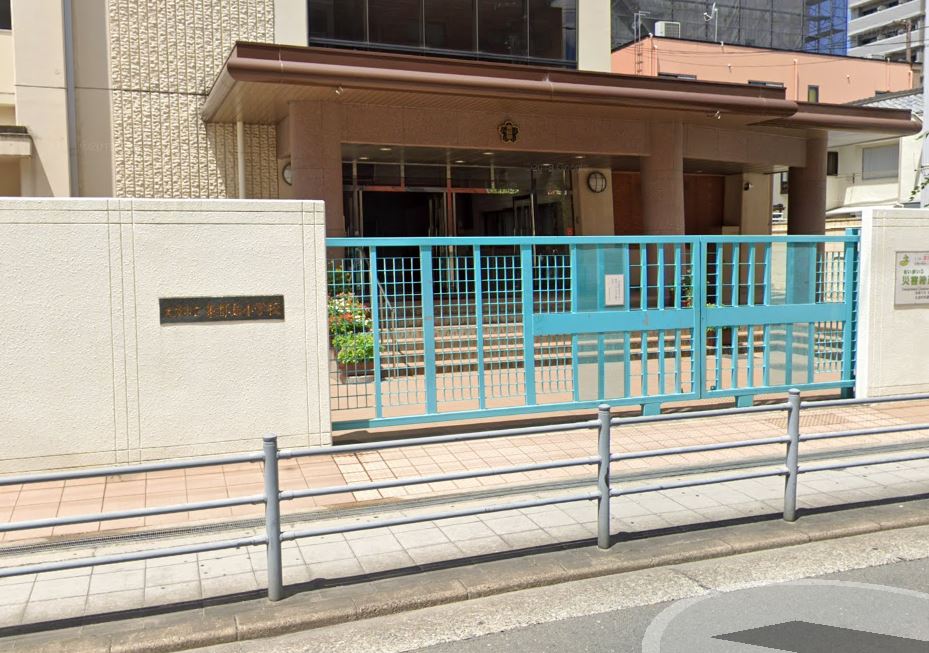 小学校　大阪市立東都島小学校（小学校）まで429m