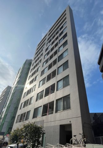 建物外観　こちら、外観パースです