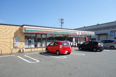 その他　セブンイレブン津市高茶屋6丁目店（その他）まで606m