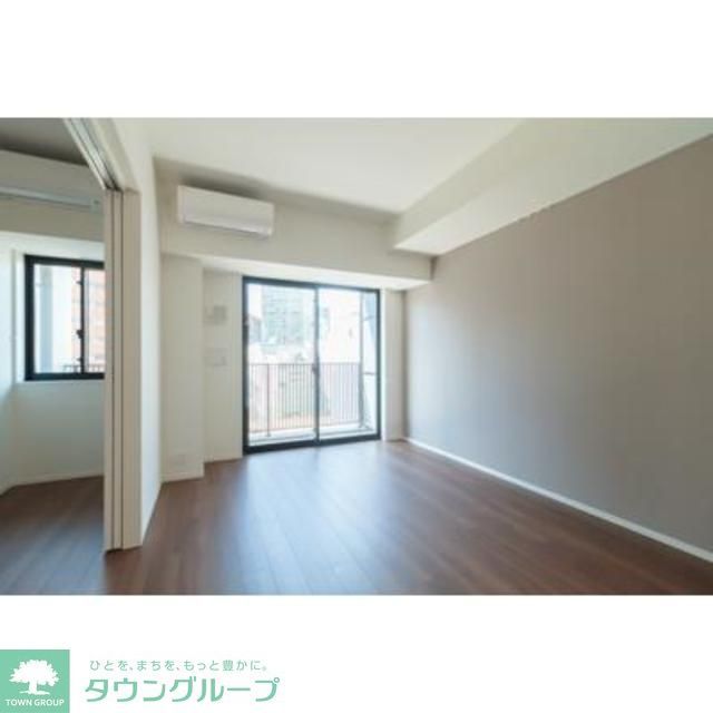 居室・リビング　お問合せは(株)タウンハウジングレジデンス事業部　赤坂店・…