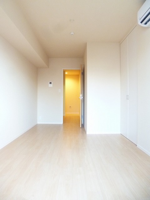 居室・リビング　★白を基調とした明るいお部屋★