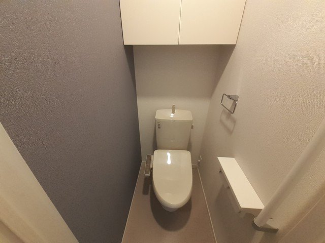 トイレ　落ち着いたトイレです