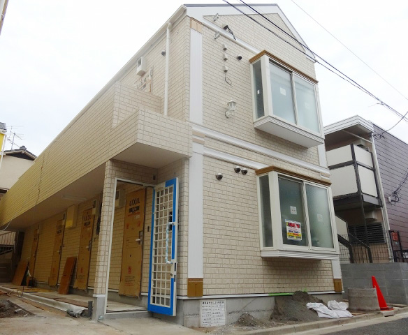 建物外観　グレースリーベの外観