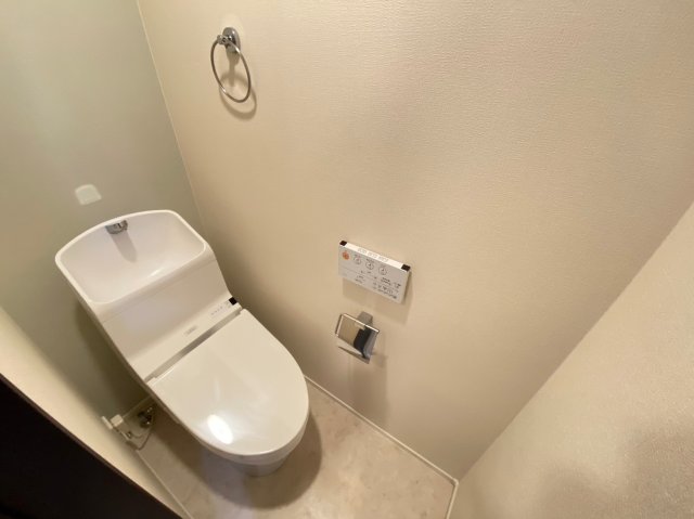 トイレ　コンパクトで使いやすいトイレです