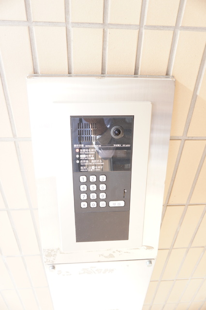 セキュリティ　安心のオートロック付き！