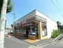 コンビニ　セブンイレブン足立西綾瀬3丁目店（コンビニ）まで240m