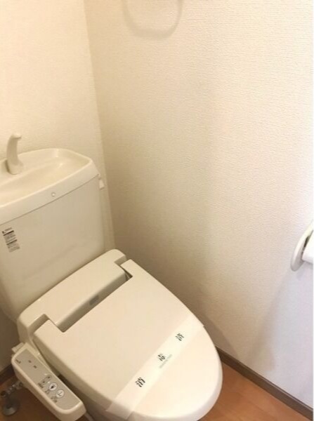 トイレ　図面と現状に相違がある場合には現状を優先