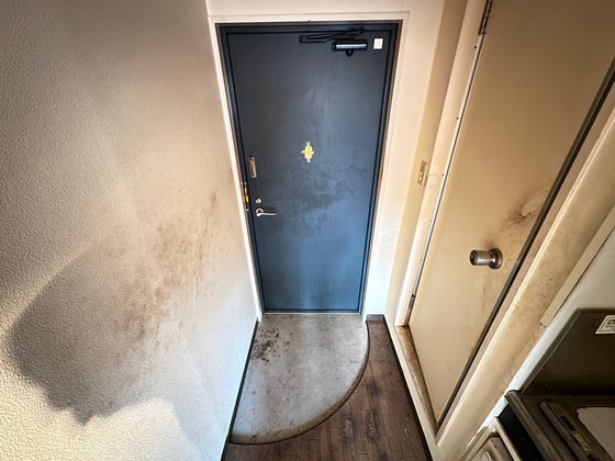 玄関　※別部屋の写真です