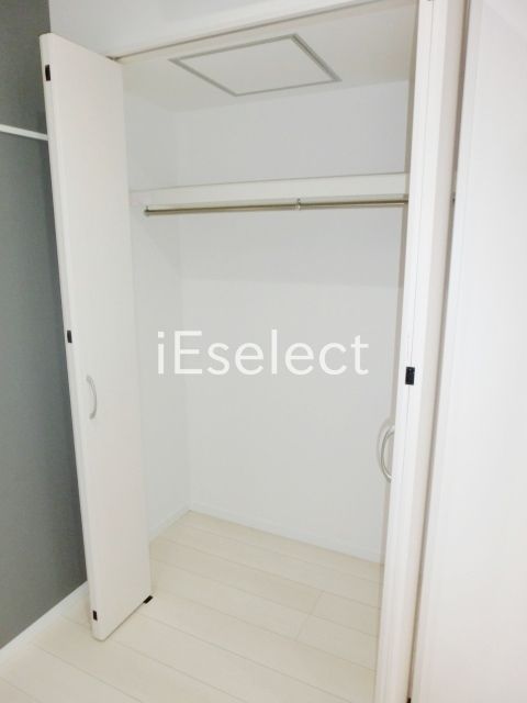 収納　奥行きのある収納スペースです。