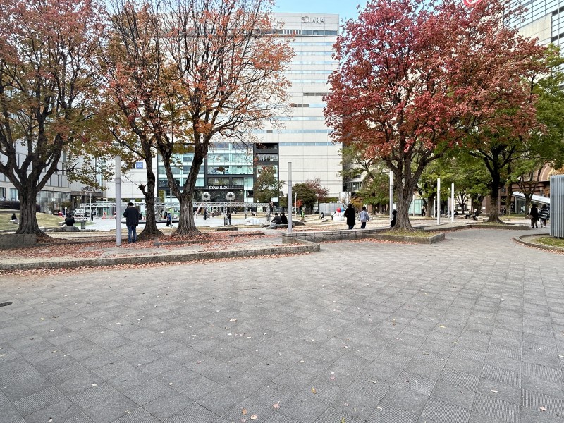 公園　警固公園（公園）まで370m