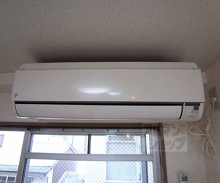 その他設備　エアコン装備