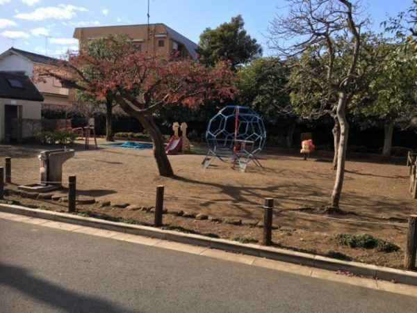 公園　下連雀あじさい児童遊園（公園）まで426m