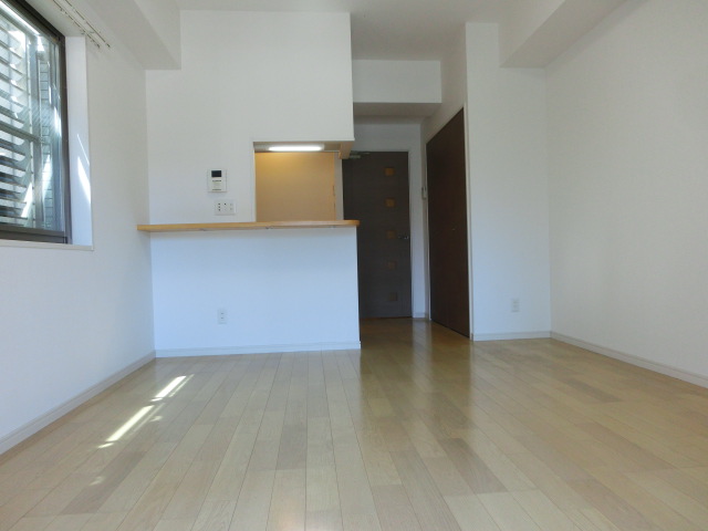 居室・リビング　※写真は別のお部屋です。現況を優先させていただきます。
