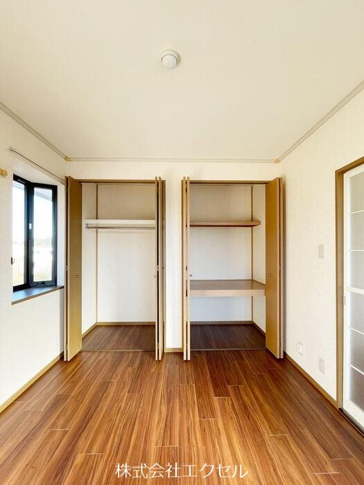 収納　同建物別室の写真です。