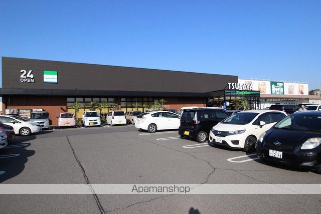 レンタルビデオ　ＴＵＴＡＹＡ　松永店（レンタルビデオ）まで1000m