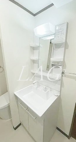 洗面設備　独立洗面台です。