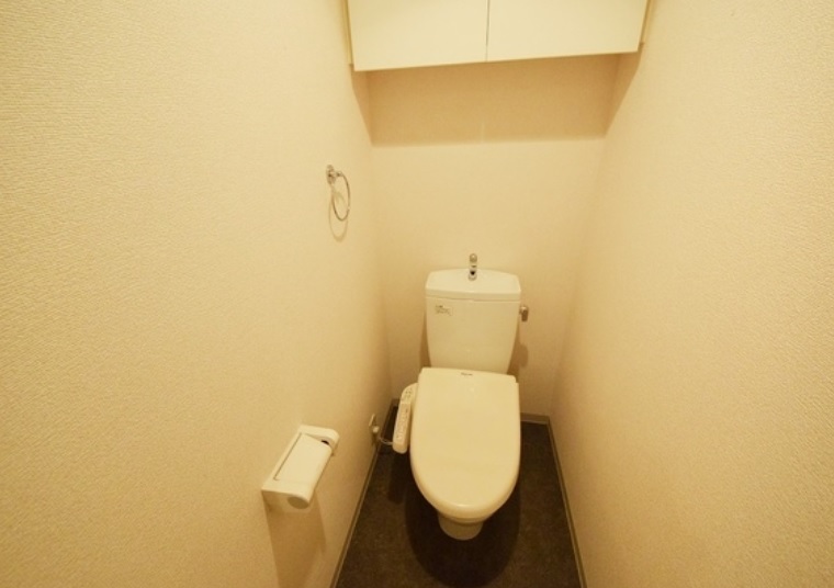 トイレ　別部屋参考写真