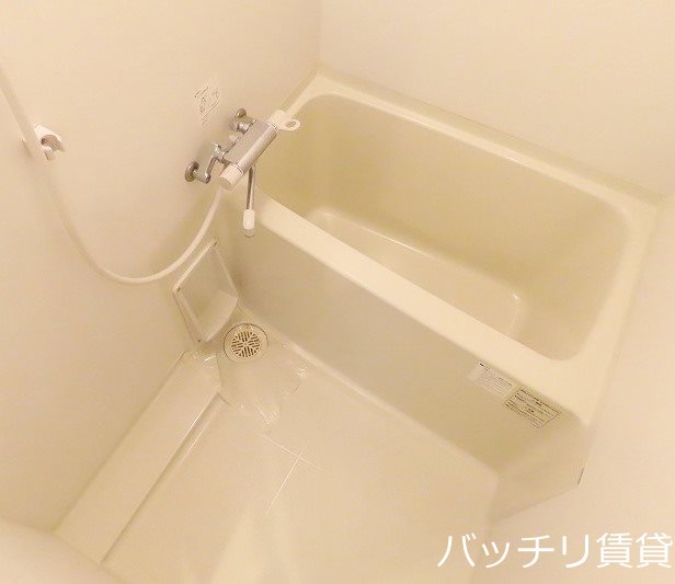 バス・シャワールーム　同型タイプの為現状優先