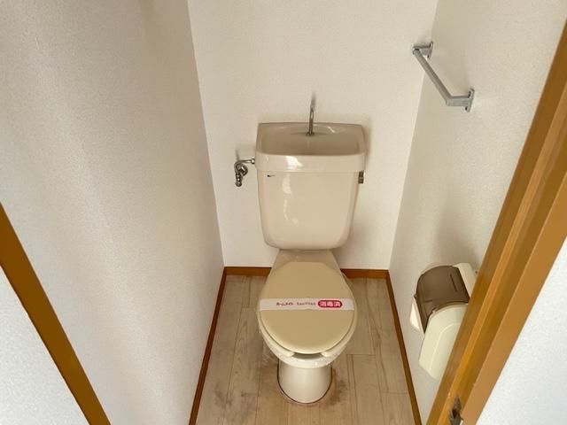 トイレ　トイレ