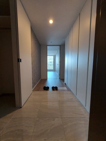 玄関　別部屋参照