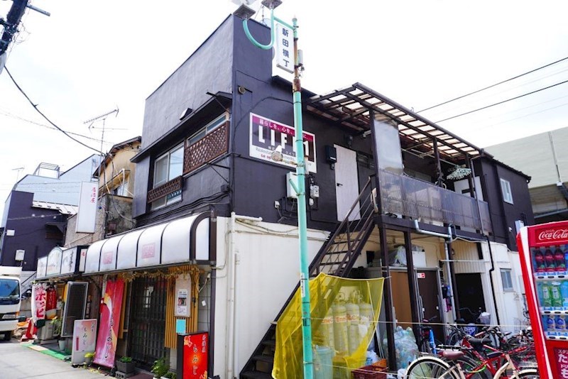 建物外観　新田駅徒歩２分（１６０ｍ）