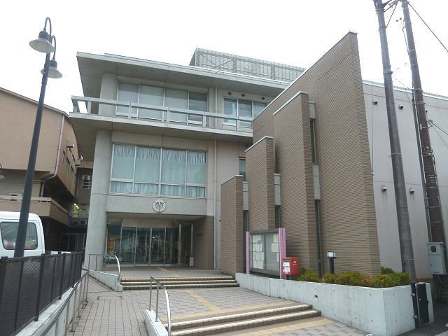 役所　御所市役所（役所）まで800m