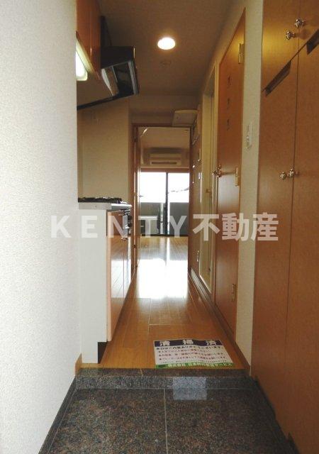 玄関　シンプルで使いやすい玄関です