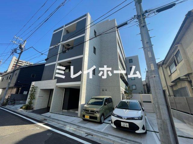 建物外観　同建物内、別のお部屋の参考写真になります。
