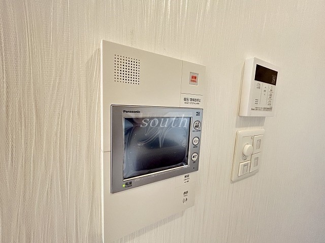 セキュリティ　階数により室内カラーが異なります