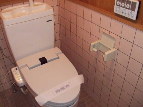 トイレ　トイレ