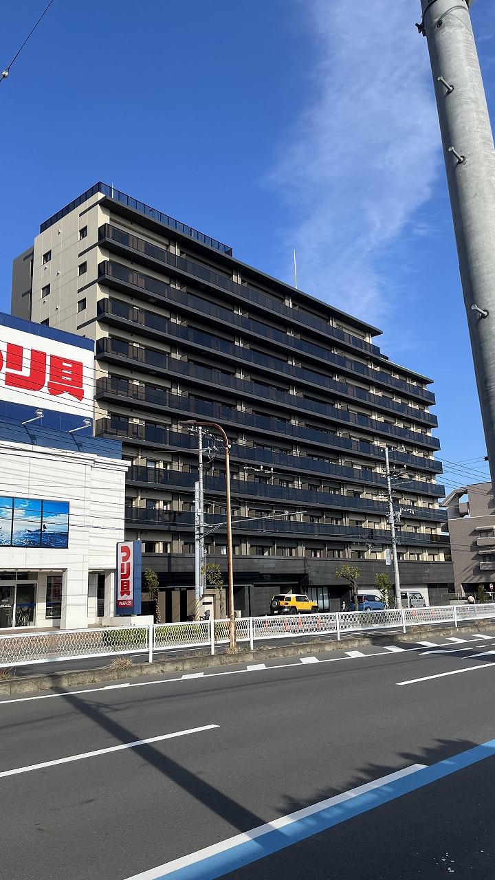 LUXENA+PAWS南行徳の外観写真
