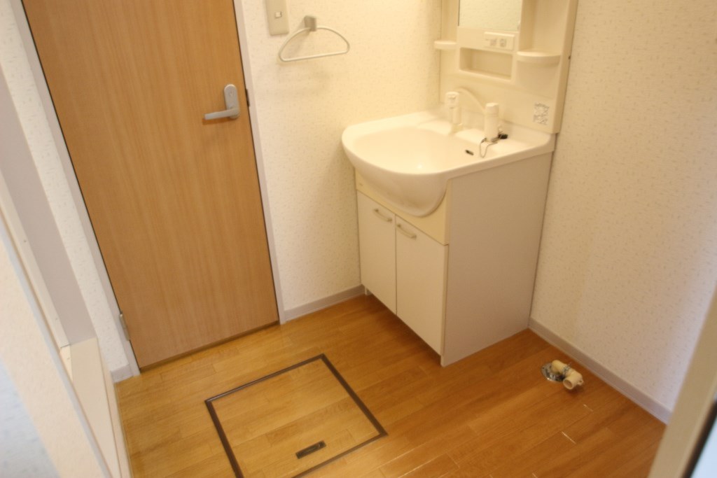 洗面設備　別室参考写真です。