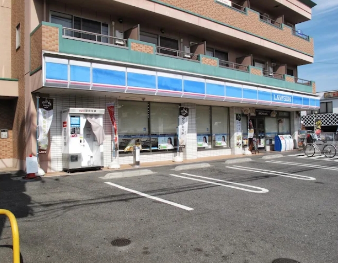 コンビニ　ローソン川口戸塚二丁目店（コンビニ）まで247m