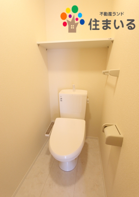 トイレ　※写真は同型タイプとなります
