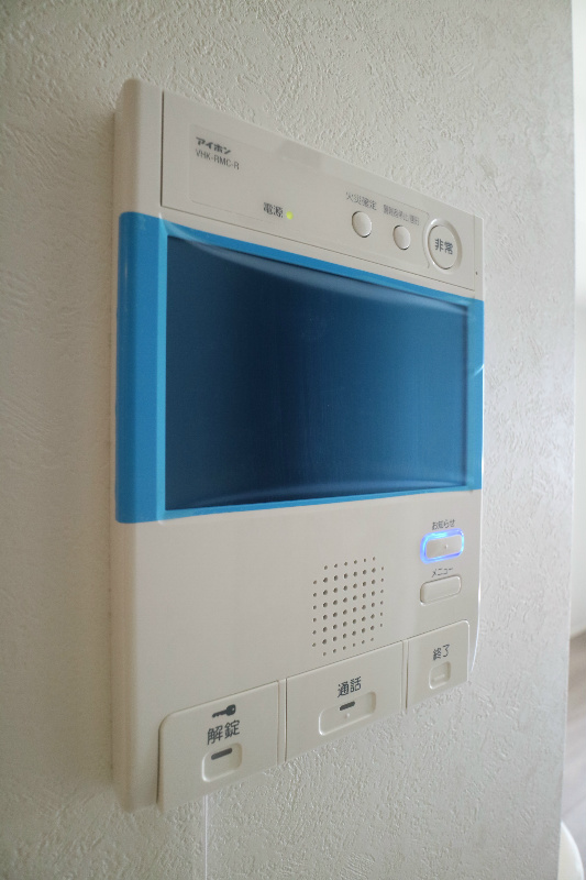 セキュリティ　テレビモニターフォン※別号室の写真になります。