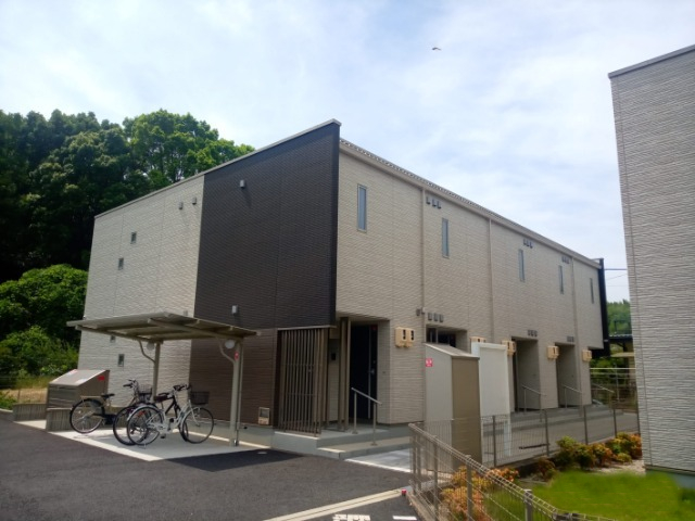ＪＲ東海道本線 大高駅 徒歩10分 築8年