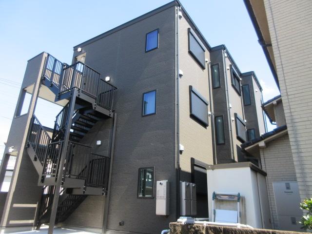 建物外観　2026年7月完成