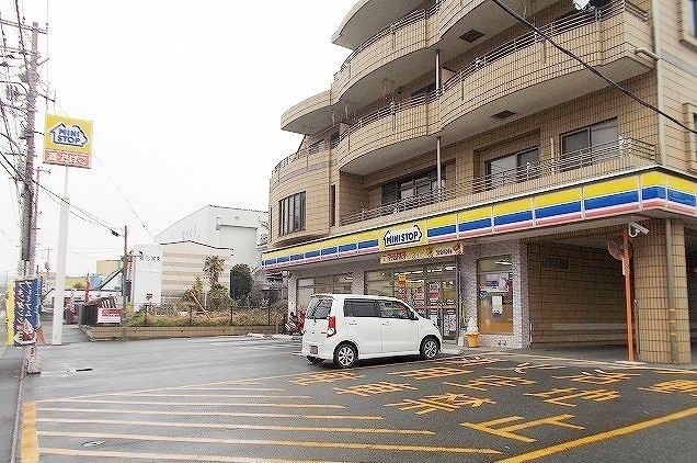 コンビニ　ミニストップ 横須賀長坂店（コンビニ）まで2037m