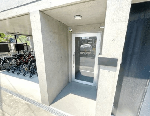 京急本線 立会川駅 徒歩6分 3階建 築10年の外観写真