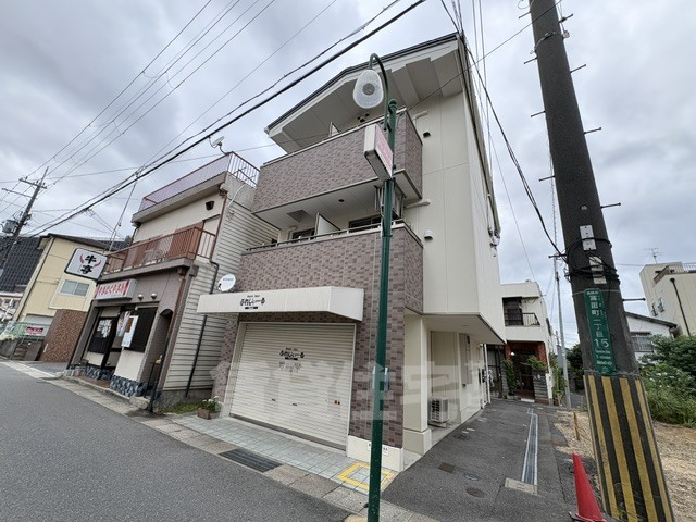 阪急京都線 富田駅 徒歩4分 築18年