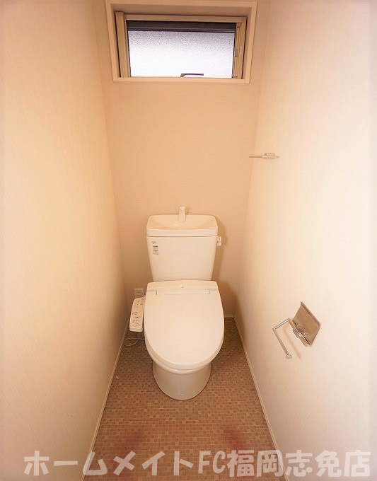 ＪＲ香椎線 宇美駅 徒歩6分 2階建 築11年のトイレ写真