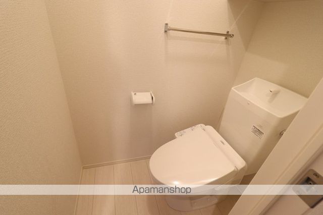 ＪＲ日豊本線 大在駅 徒歩23分 3階建 築4年のトイレ写真
