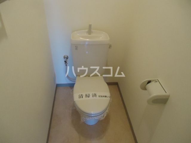 地下鉄東山線 本山駅 徒歩5分 3階建 築20年のトイレ写真