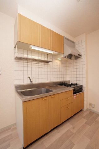フォブール十三軒屋のキッチン写真