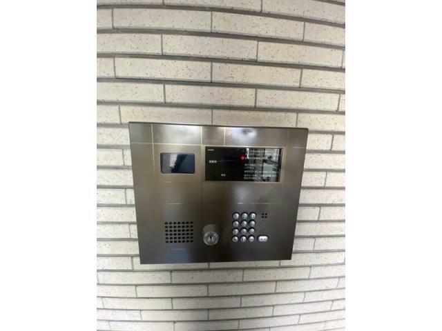 ライジング泉の外観写真