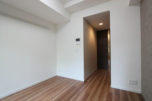 居室・リビング　※別タイプのお部屋の写真です。