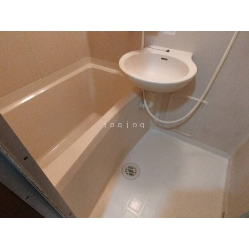バス・シャワールーム　綺麗なお風呂で快適なバスタイムです★