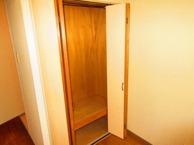 マルワレジデンス下妻第一の内装写真